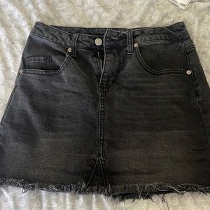 Wild fable jean skirt! size 6!